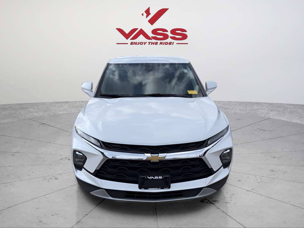 Used 2024 Chevrolet Blazer LT FWD image 8