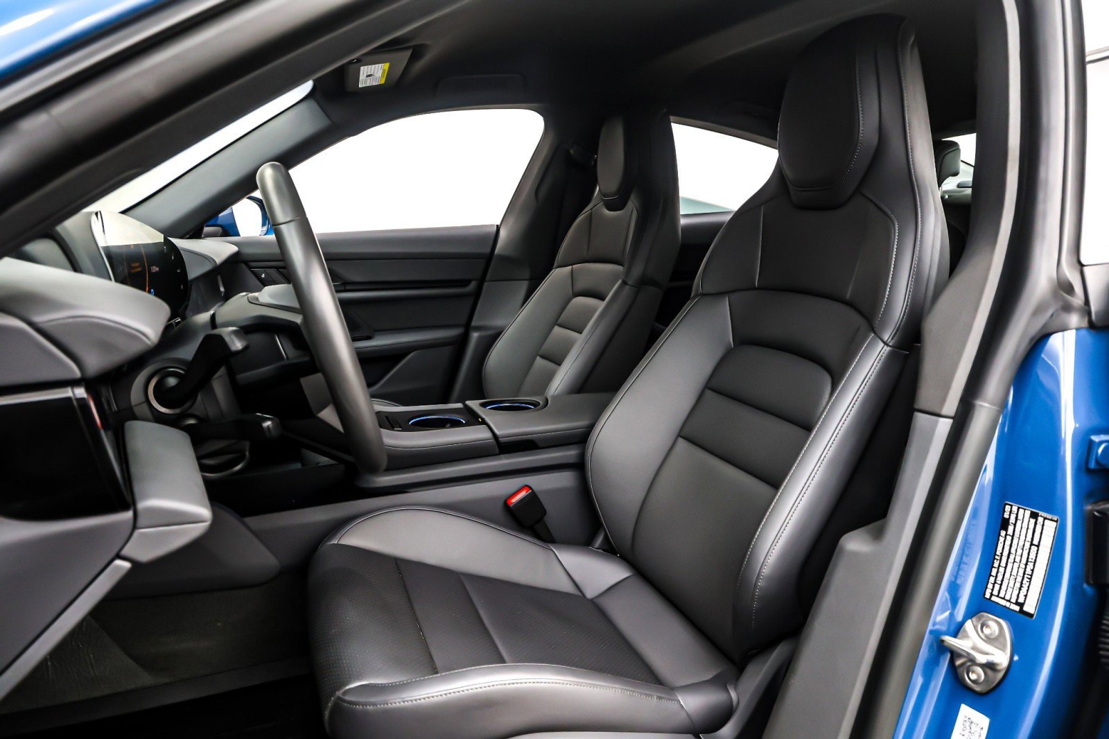 Used 2023 Porsche Taycan RWD image 18