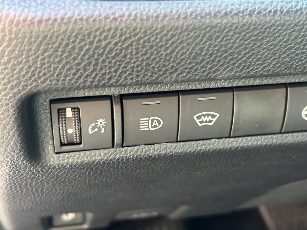 Certified 2024 Toyota RAV4 XSE w/ Weather Package AWD/4WD image 26