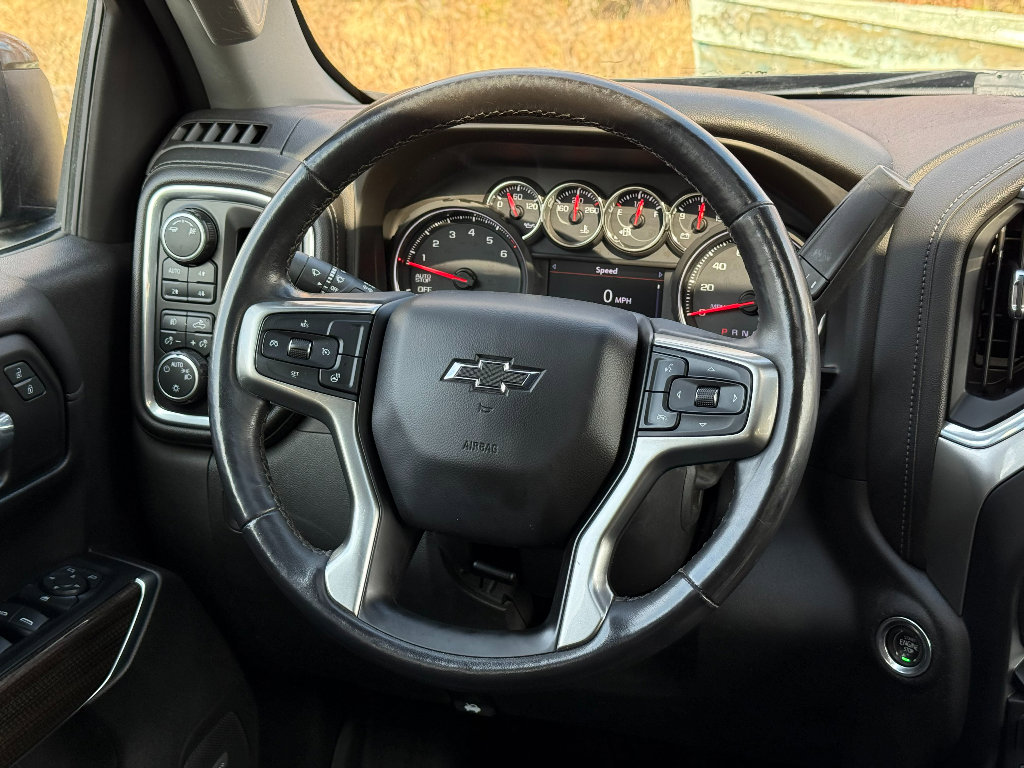 Used 2019 Chevrolet Silverado 1500 RST image 36