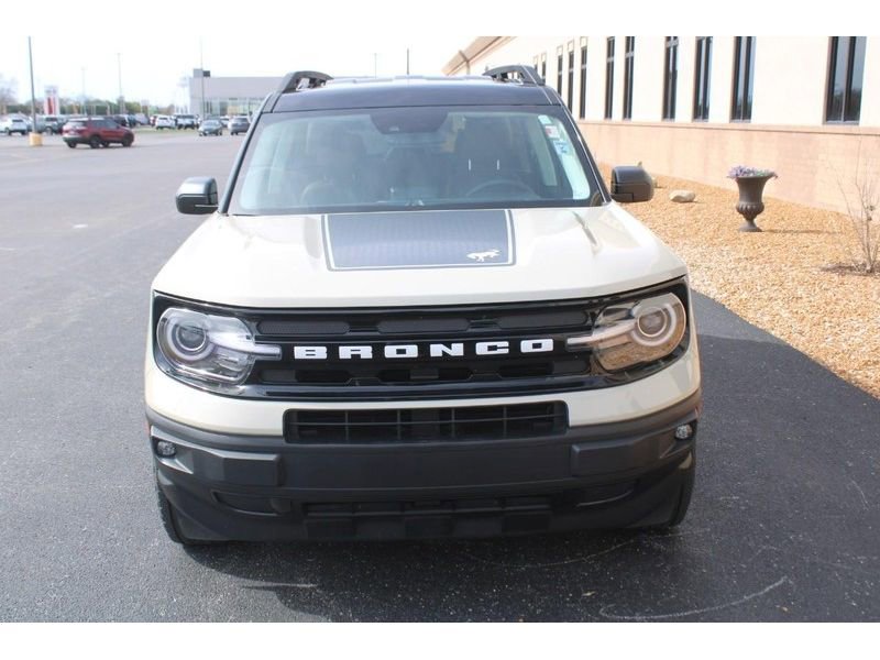 Used 2024 Ford Bronco Sport Outer Banks image 9