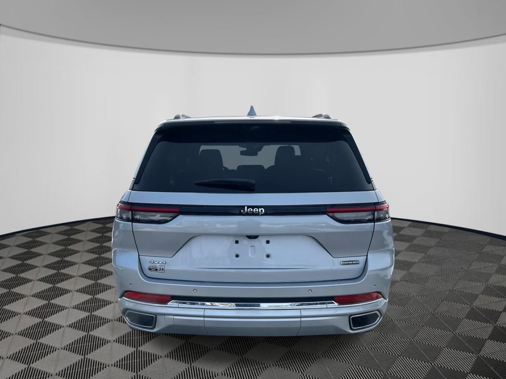 Used 2023 Jeep Grand Cherokee Overland w/ Luxury Tech Group IV image 6