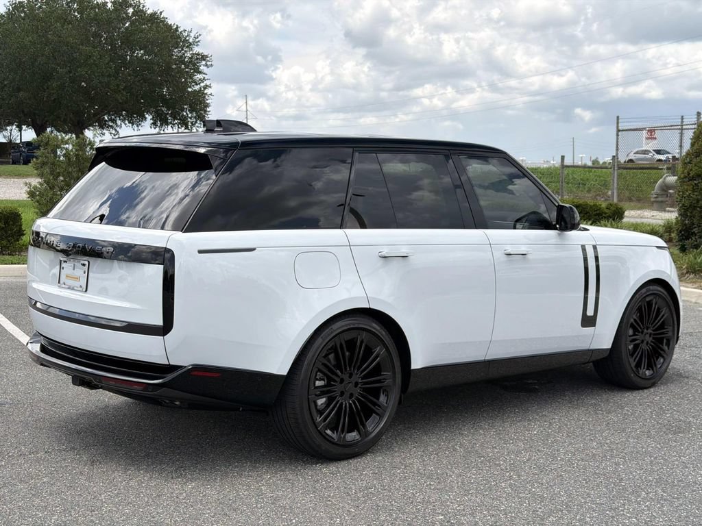 New 2026 Land Rover Range Rover SE AWD/4WD image 5