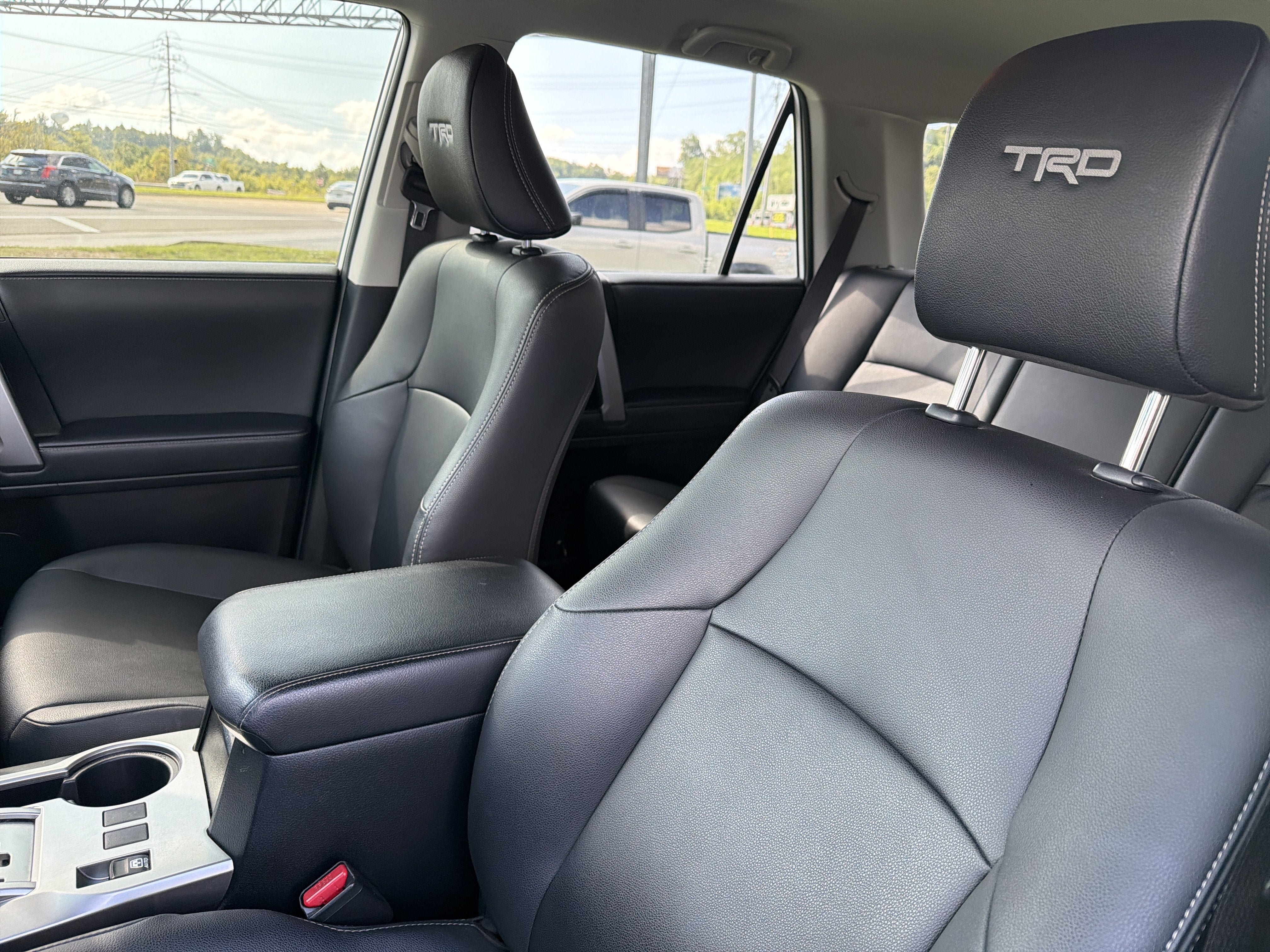 Used 2022 Toyota 4Runner TRD Sport AWD/4WD image 20