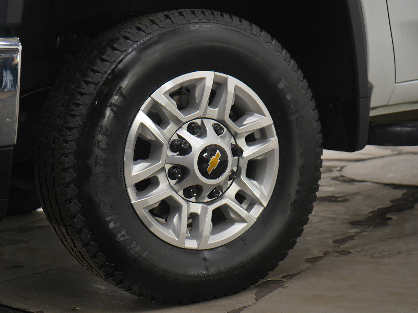 Used 2024 Chevrolet Silverado 2500 LT image 30