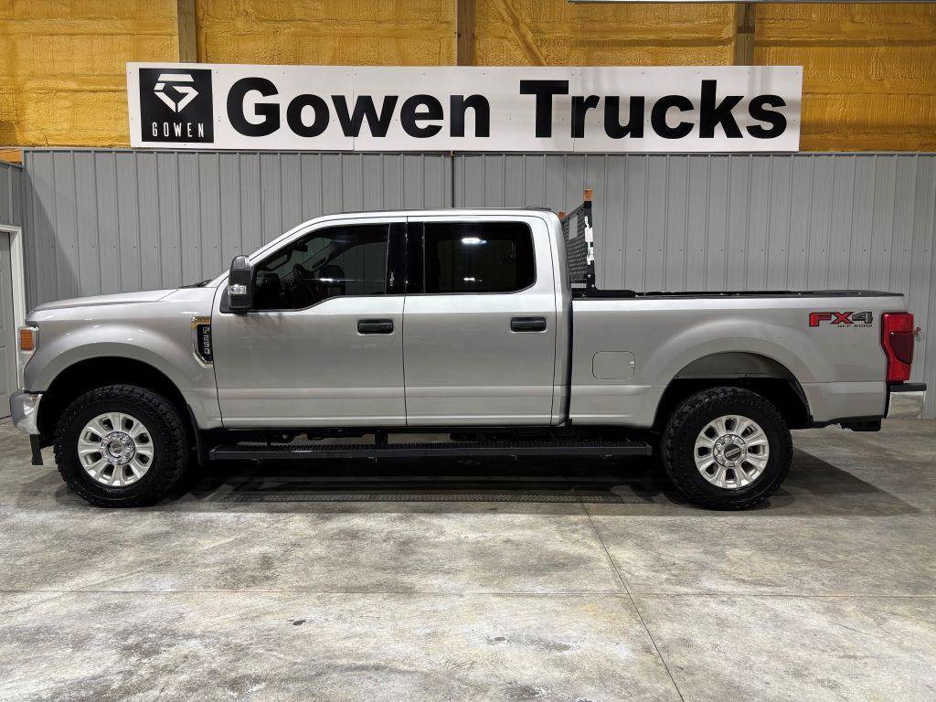 Used 2020 Ford F250 XLT w/ XLT Value Package AWD/4WD image 2
