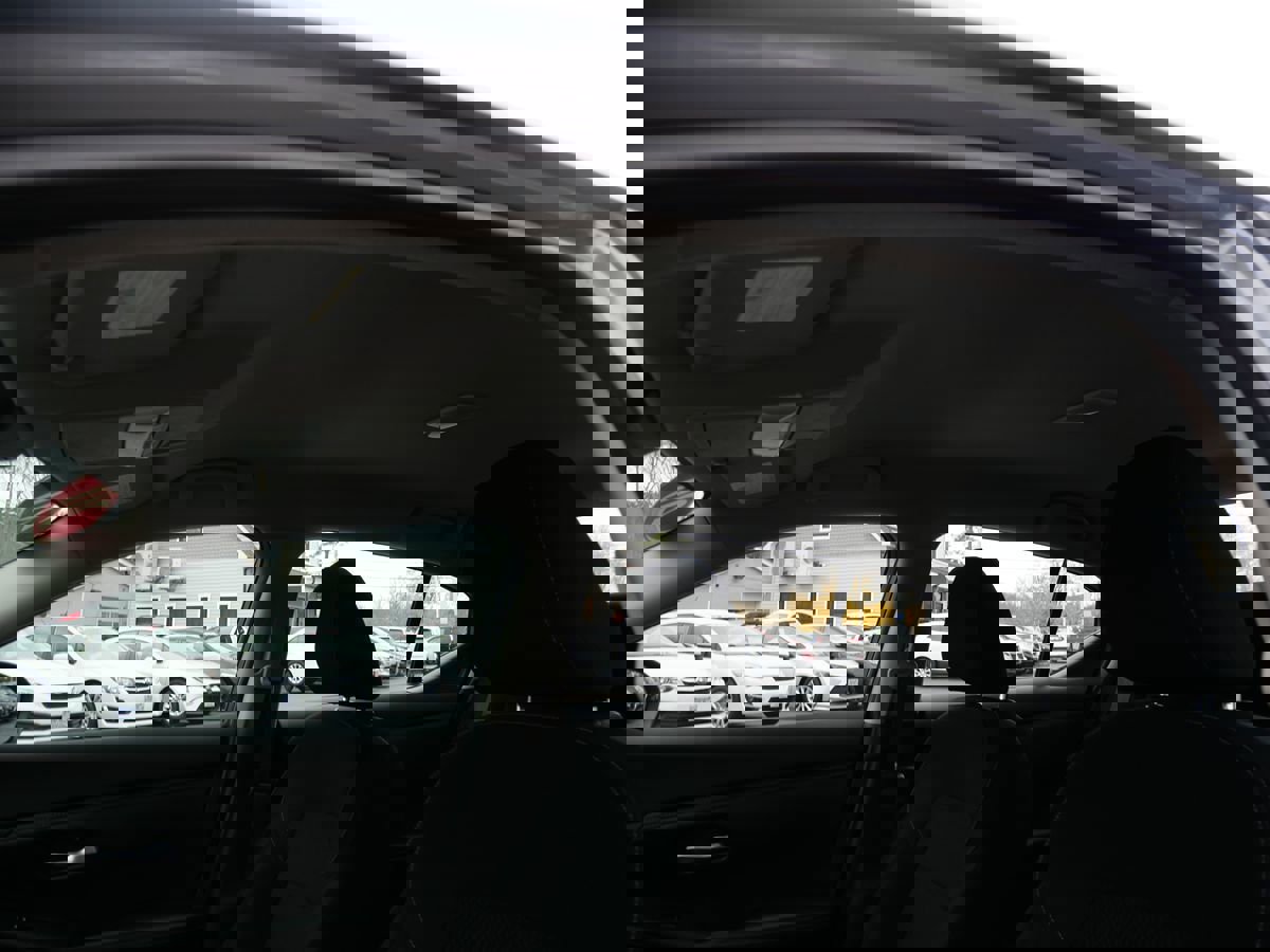 Used 2020 Nissan Sentra S image 11