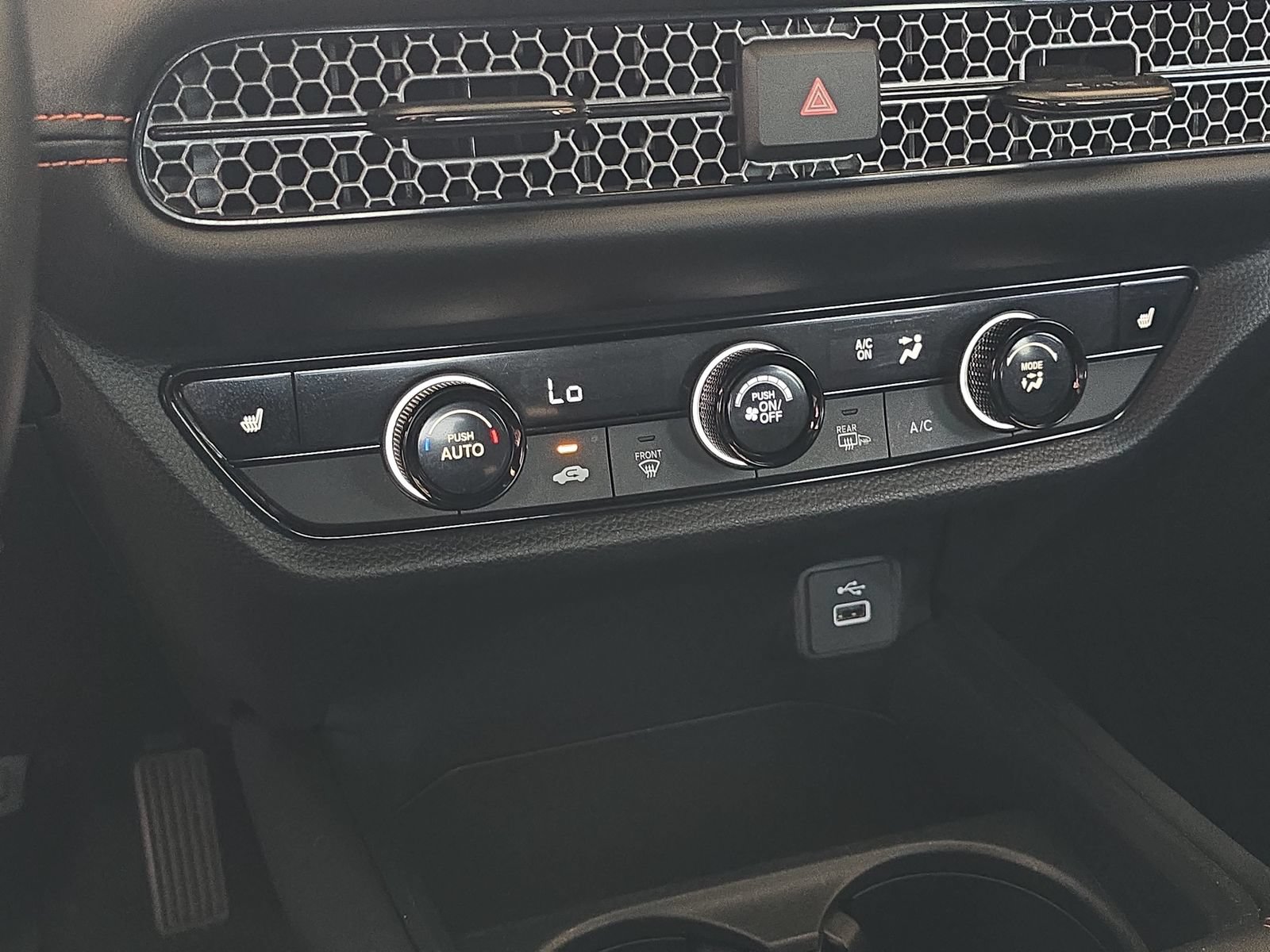 Certified 2025 Honda HR-V Sport image 22