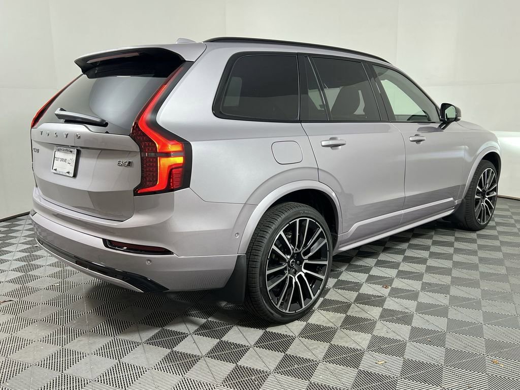 New 2026 Volvo XC90 B6 Ultra w/ Protection Package image 8