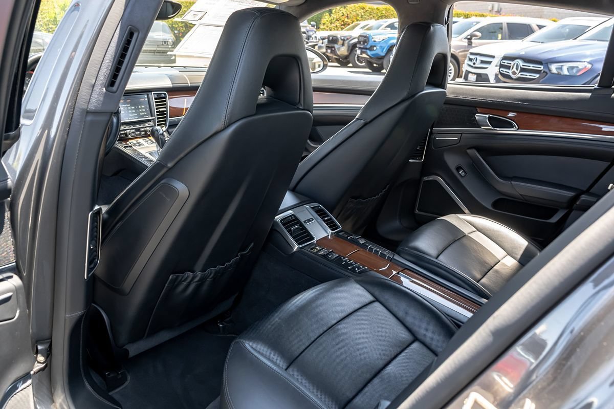 Used 2016 Porsche Panamera GTS AWD/4WD image 11