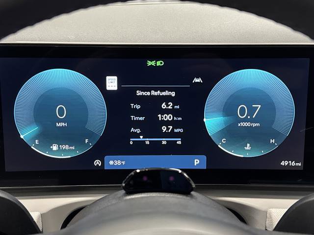 Used 2025 Hyundai Tucson Limited image 18