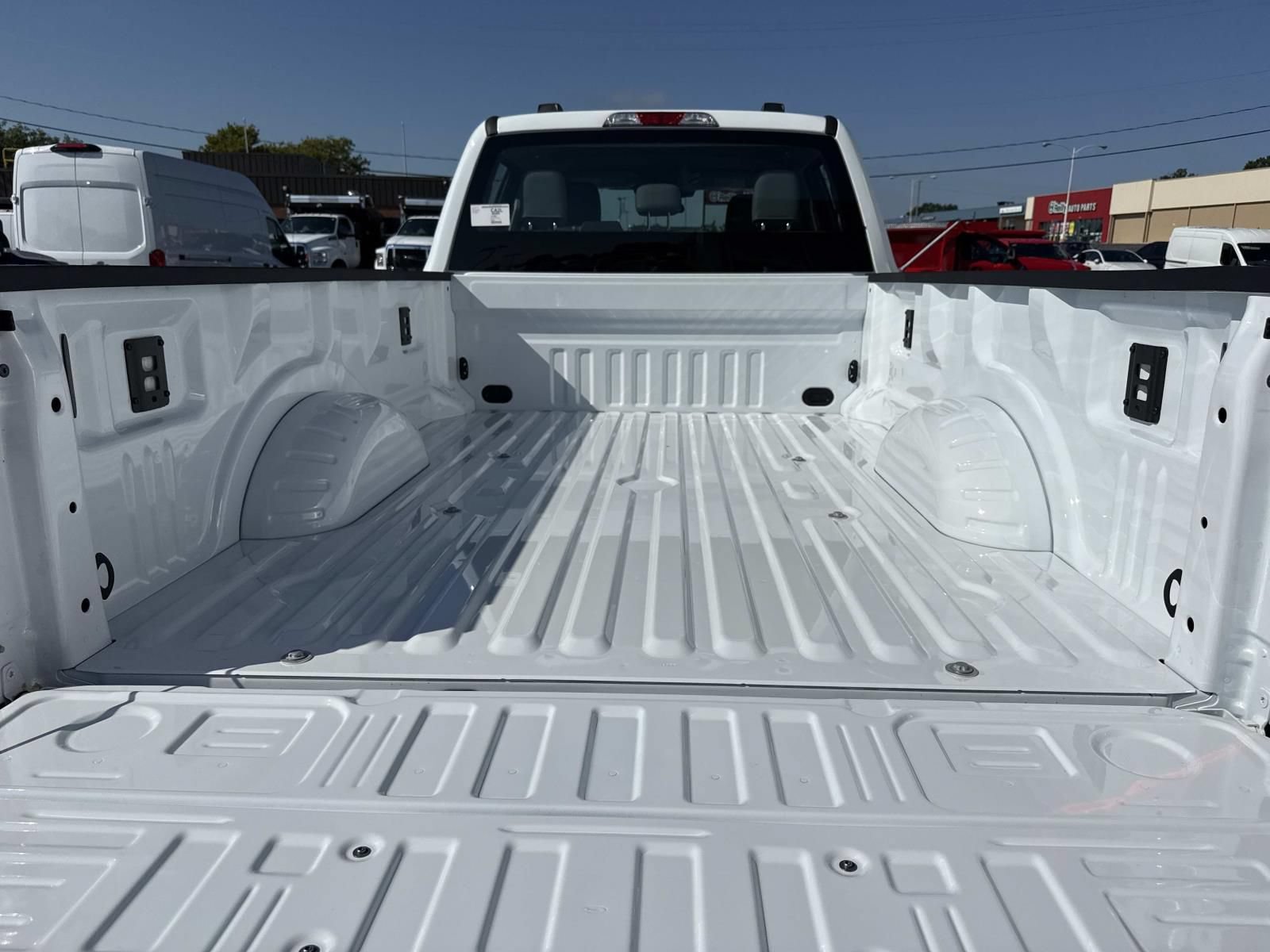 New 2026 Ford F250 XL w/ FX4 Off-Road Package AWD/4WD image 12