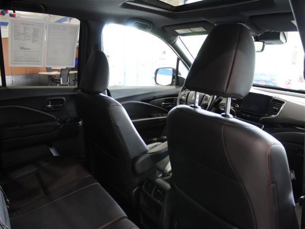 Used 2022 Honda Ridgeline Black Edition image 21