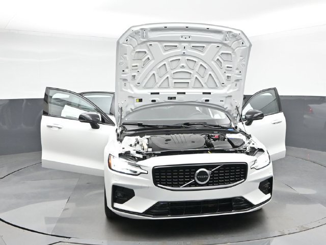 Used 2023 Volvo S60 B5 Core w/ Climate Package AWD/4WD image 42