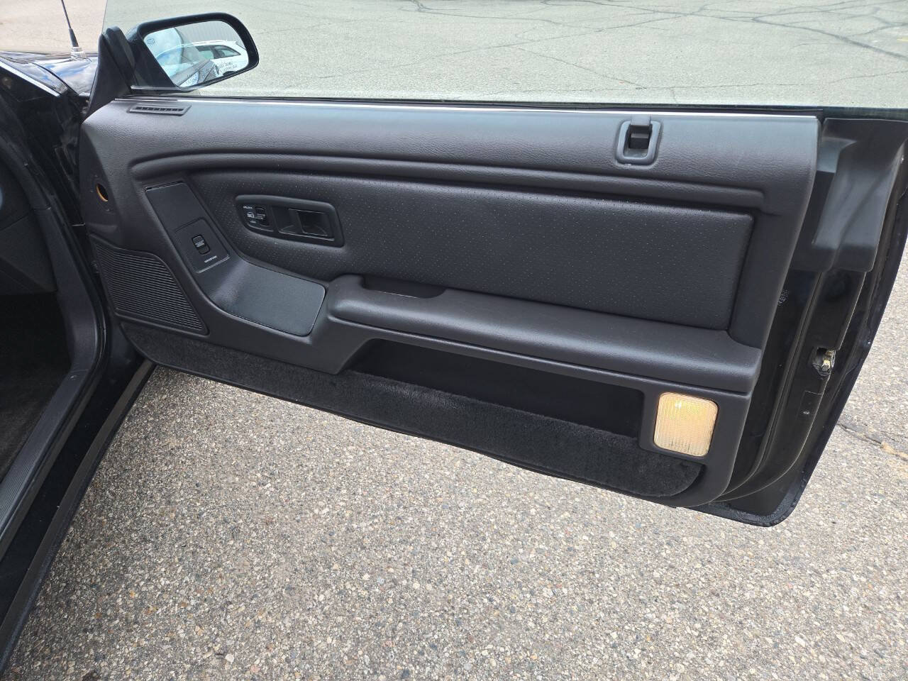 Used 1992 Chrysler LeBaron Convertible FWD image 28