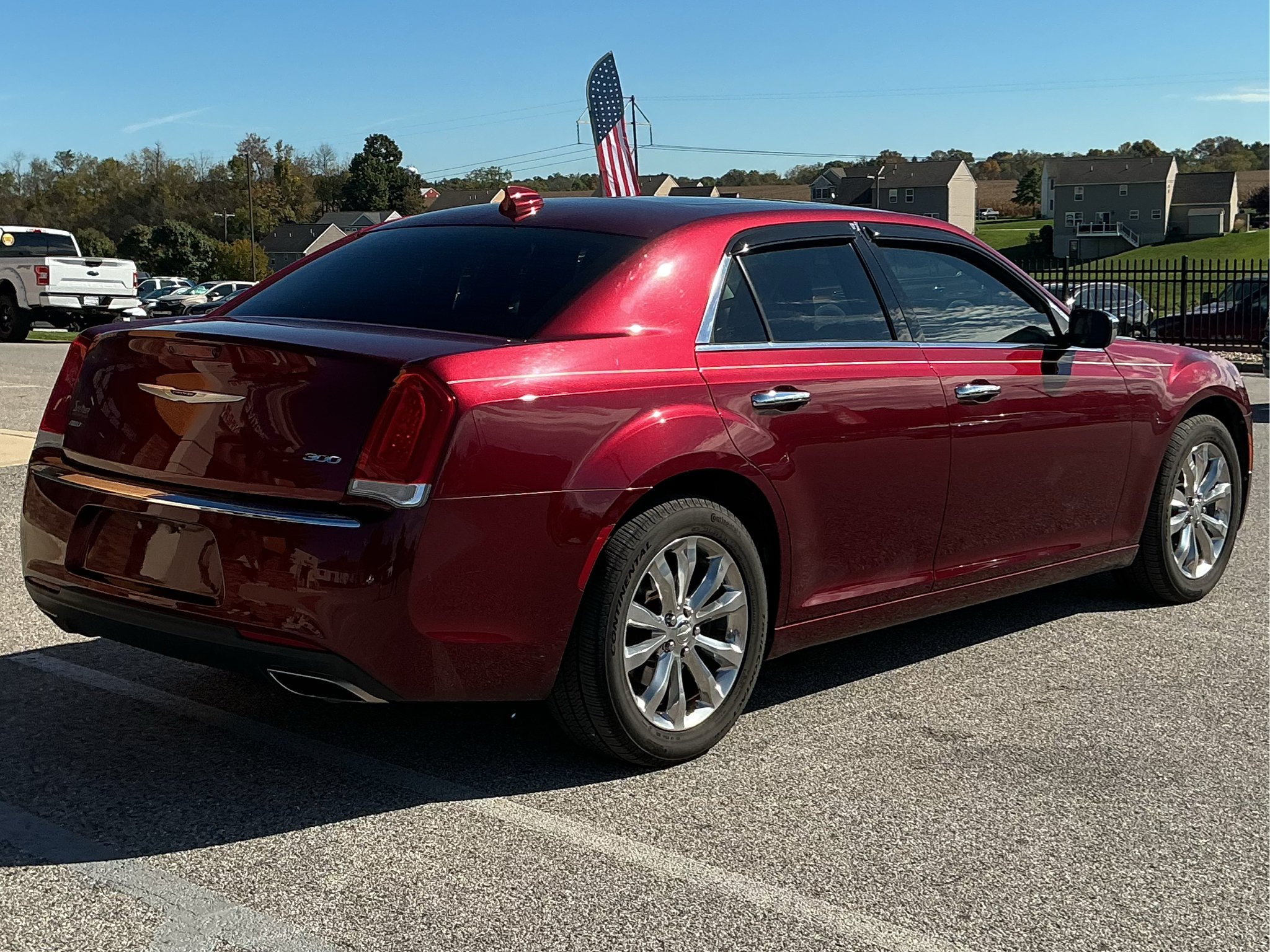 Used 2019 Chrysler 300 Limited AWD/4WD image 3