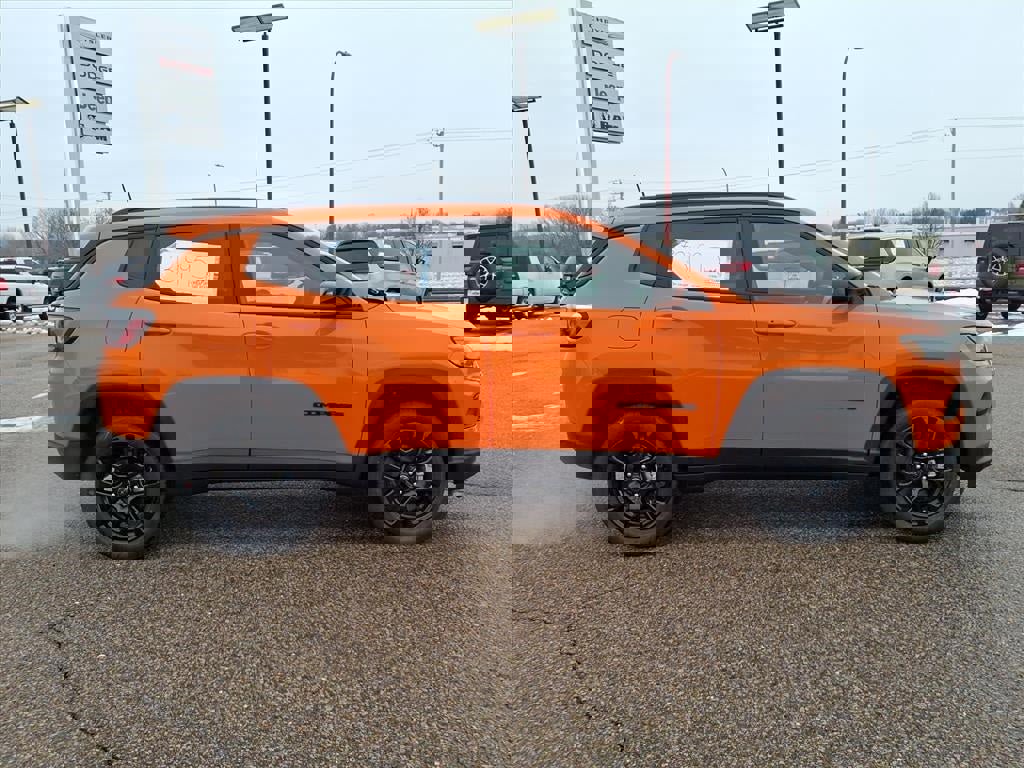 New 2026 Jeep Compass Latitude image 2