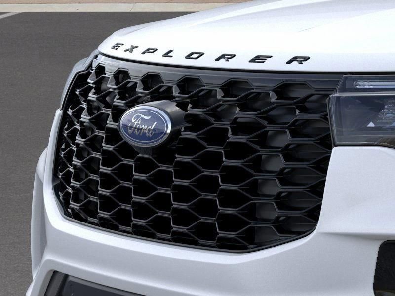 New 2026 Ford Explorer ST-Line w/ ST-Line Street Pack image 17