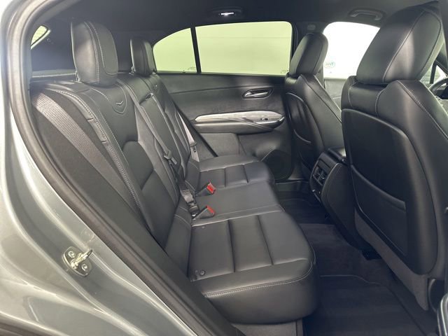 Used 2025 Cadillac XT4 Premium Luxury image 16