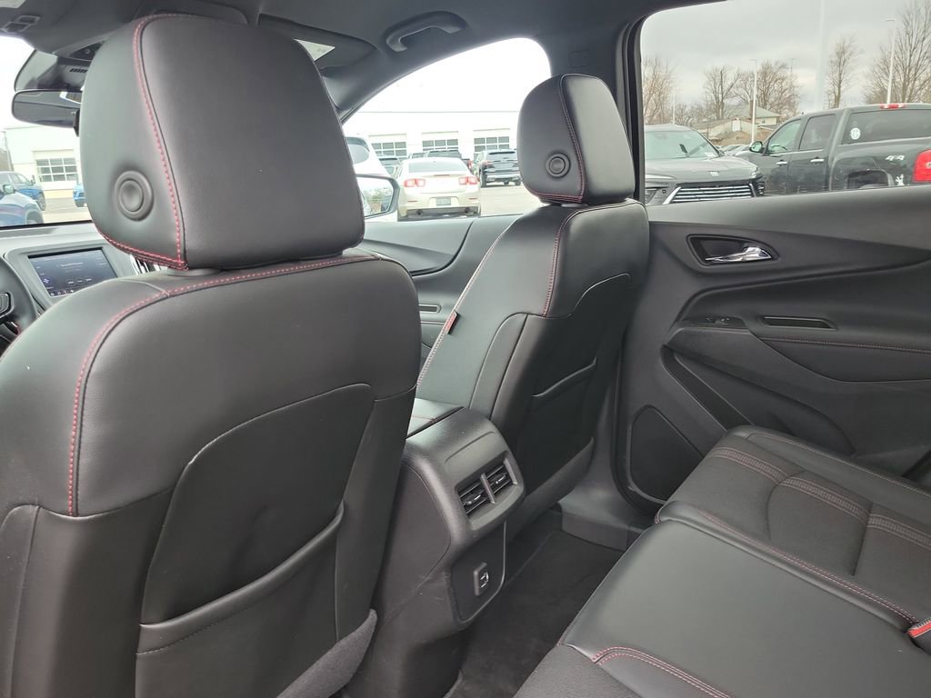 Certified 2023 Chevrolet Equinox RS FWD image 28