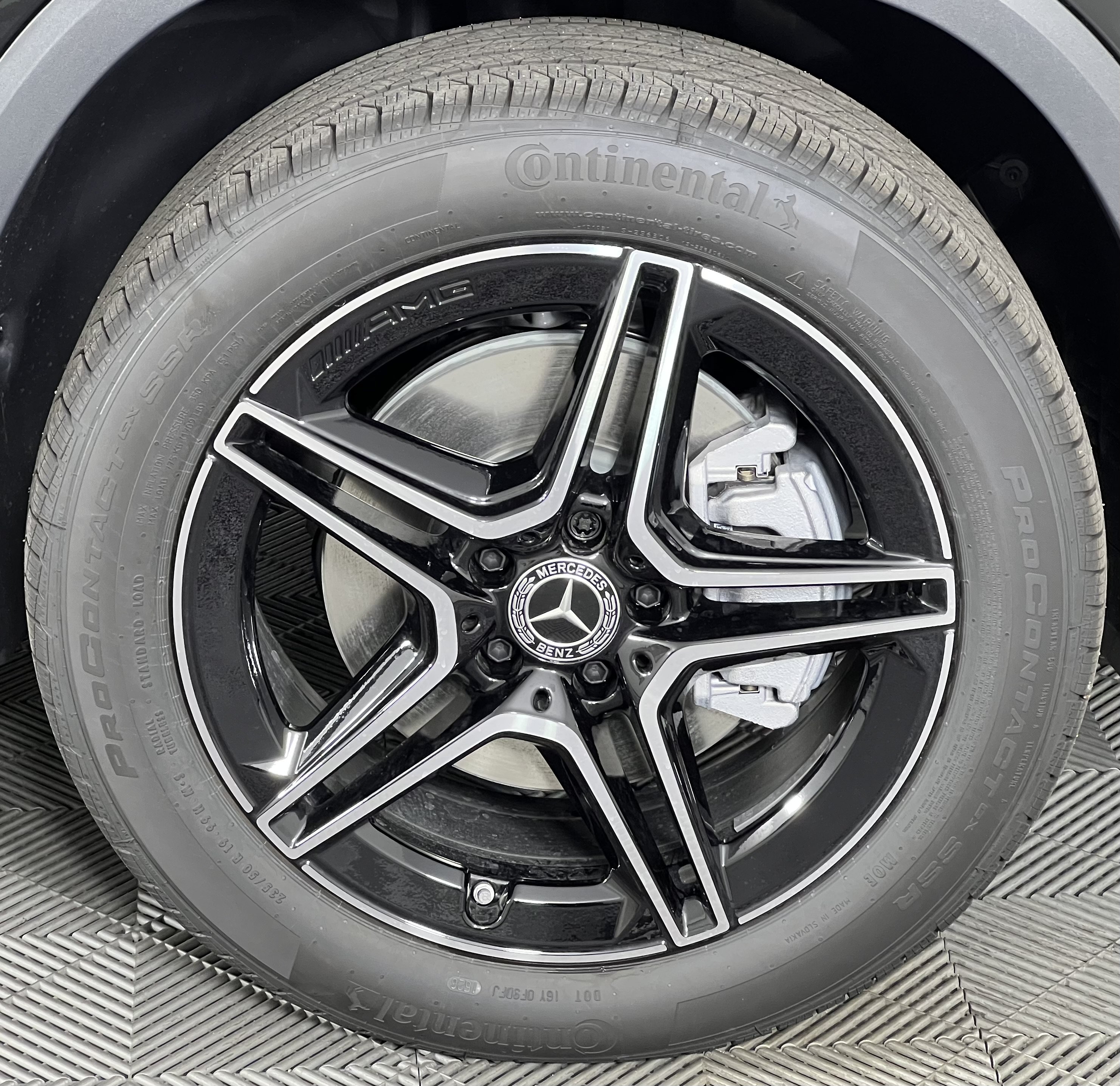 New 2026 Mercedes-Benz GLA 250 4MATIC image 15