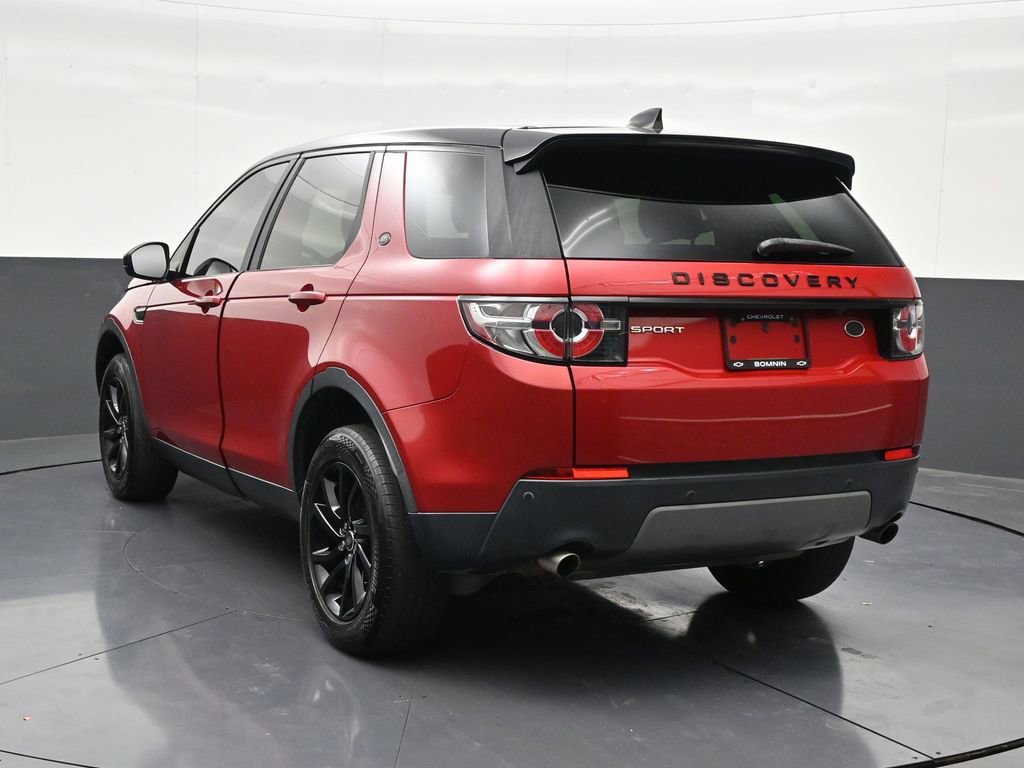 Used 2018 Land Rover Discovery Sport SE image 6