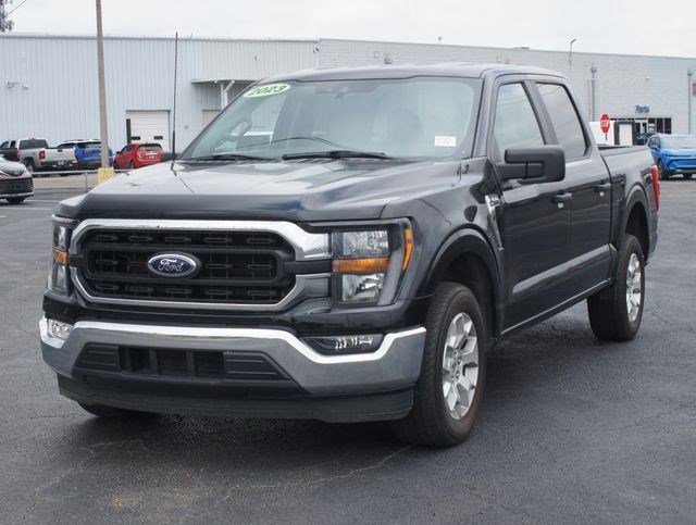 Used 2023 Ford F150 XLT image 3