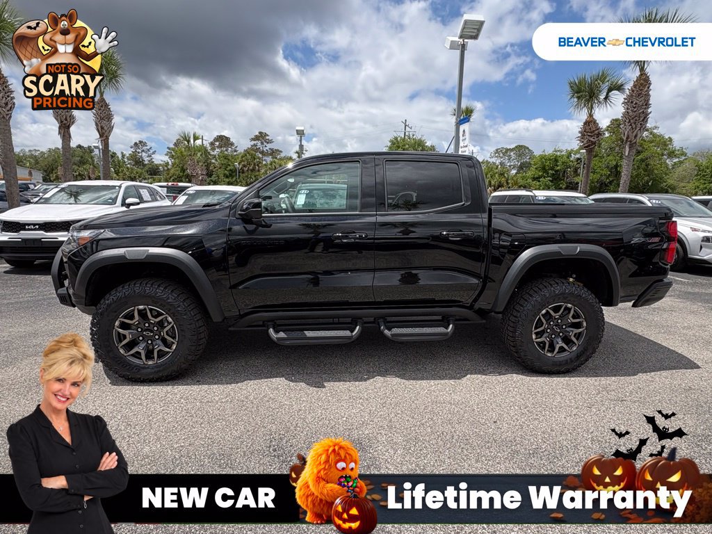 New 2026 Chevrolet Colorado ZR2 w/ Off-Road Front Bumper Package AWD/4WD image 4