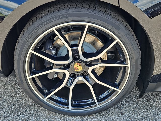 New 2026 Porsche Taycan AWD/4WD image 13