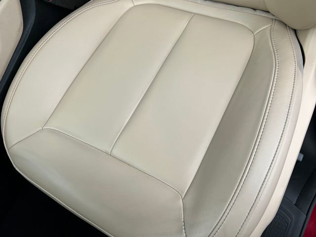 Used 2024 Jeep Grand Cherokee L Limited AWD/4WD image 14