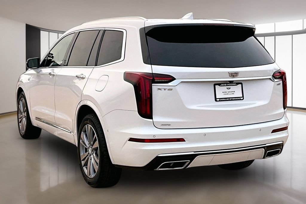 Used 2025 Cadillac XT6 Premium Luxury w/ Platinum Package AWD/4WD image 12