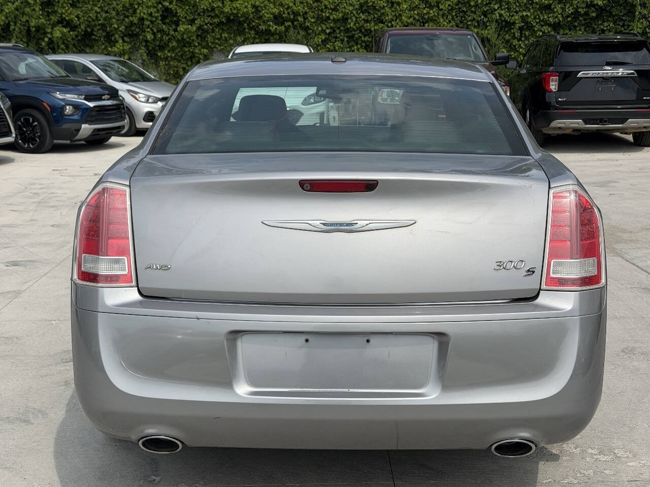 Used 2014 Chrysler 300 S AWD/4WD image 6