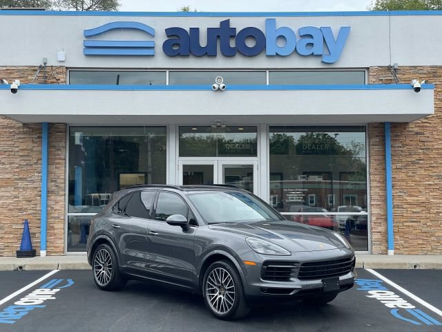 Used 2022 Porsche Cayenne S AWD/4WD image 6