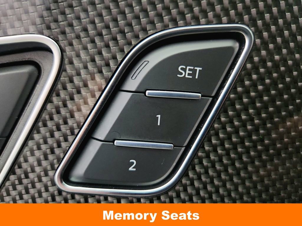 Used 2021 Audi SQ7 Premium Plus w/ Executive Package image 24