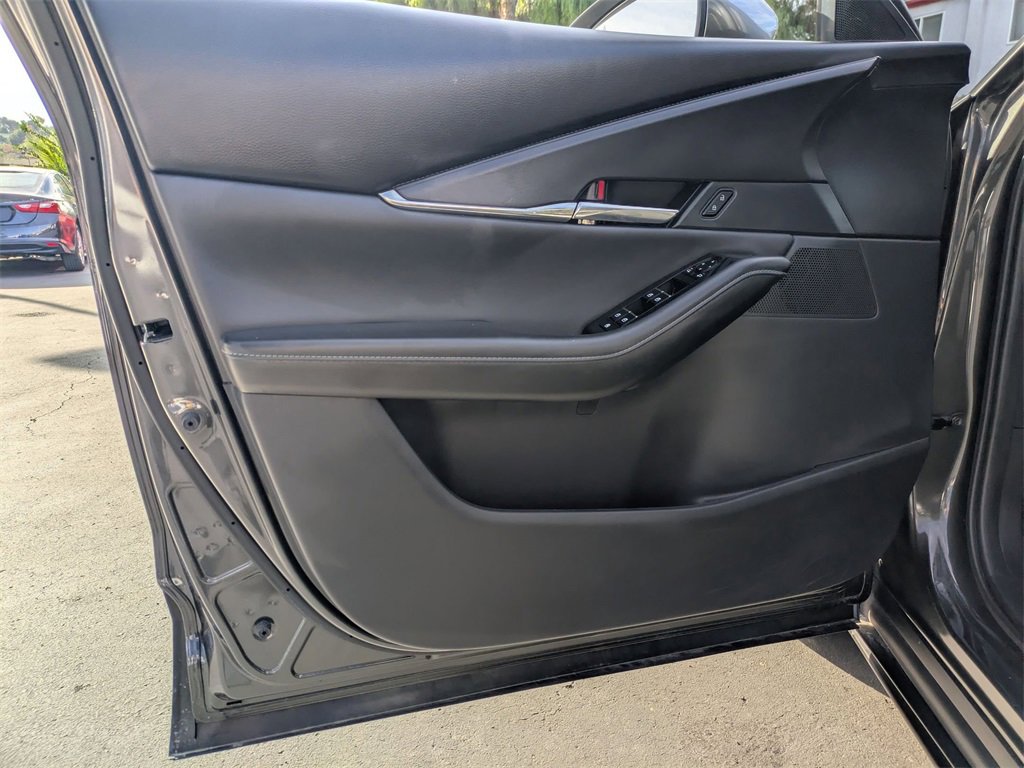 Used 2025 MAZDA CX-30 AWD 2.5 S w/ Preferred Package image 15