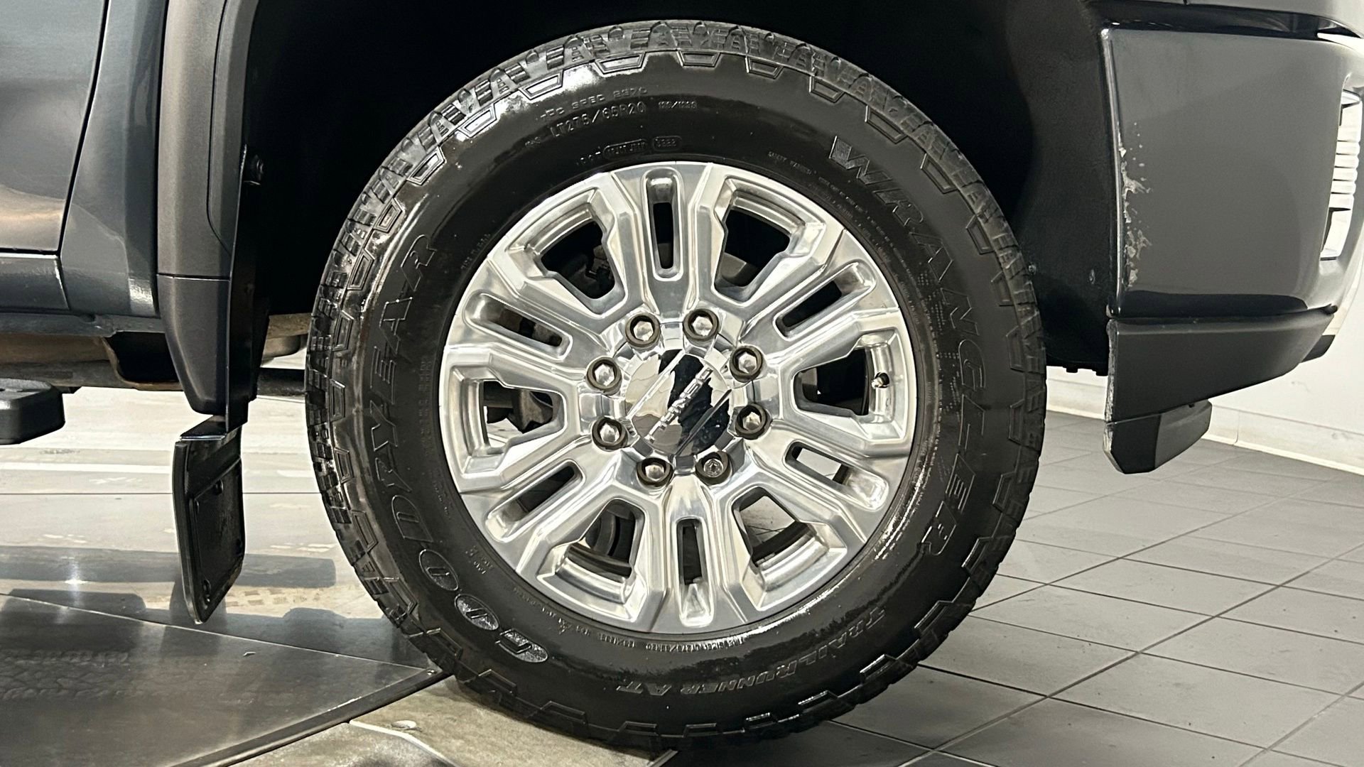 Used 2023 GMC Sierra 3500 Denali w/ Denali Ultimate Package AWD/4WD image 21