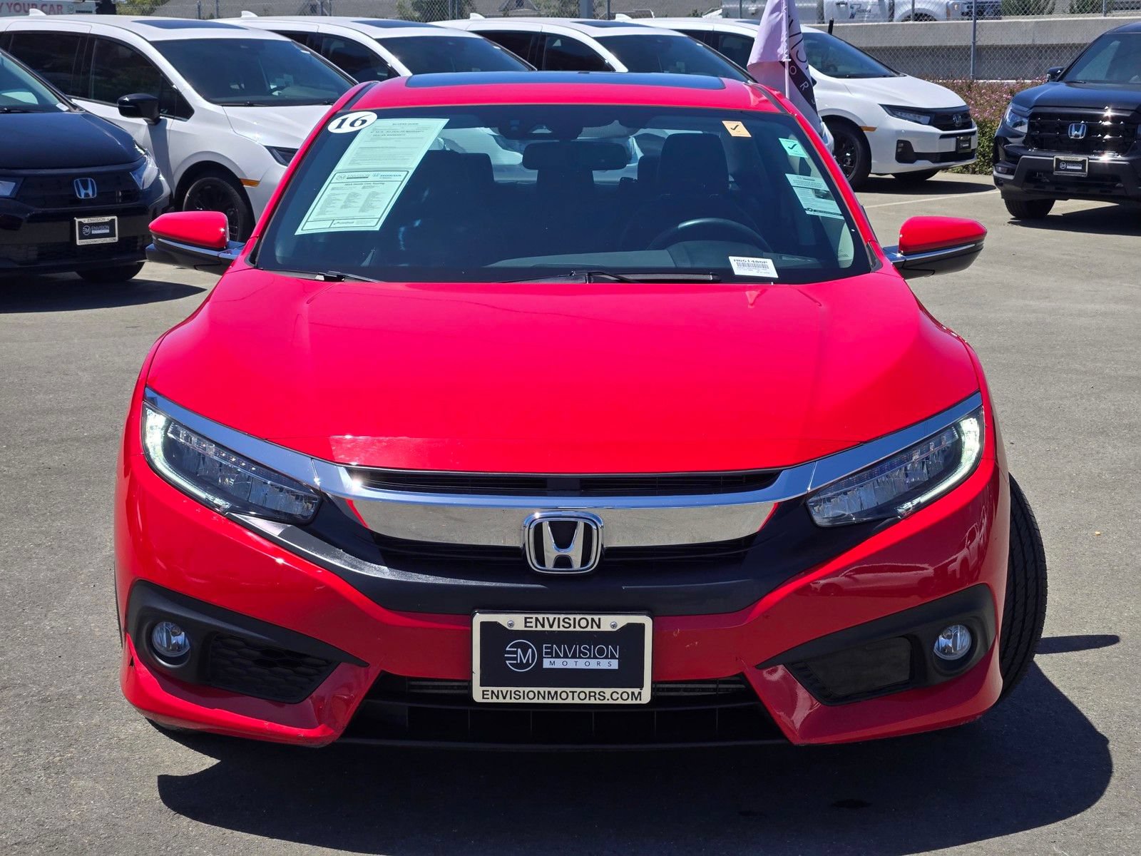 Used 2016 Honda Civic Touring image 2