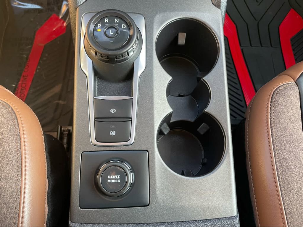 Used 2025 Ford Bronco Sport Outer Banks w/ Outer Banks Tech Package+ image 22