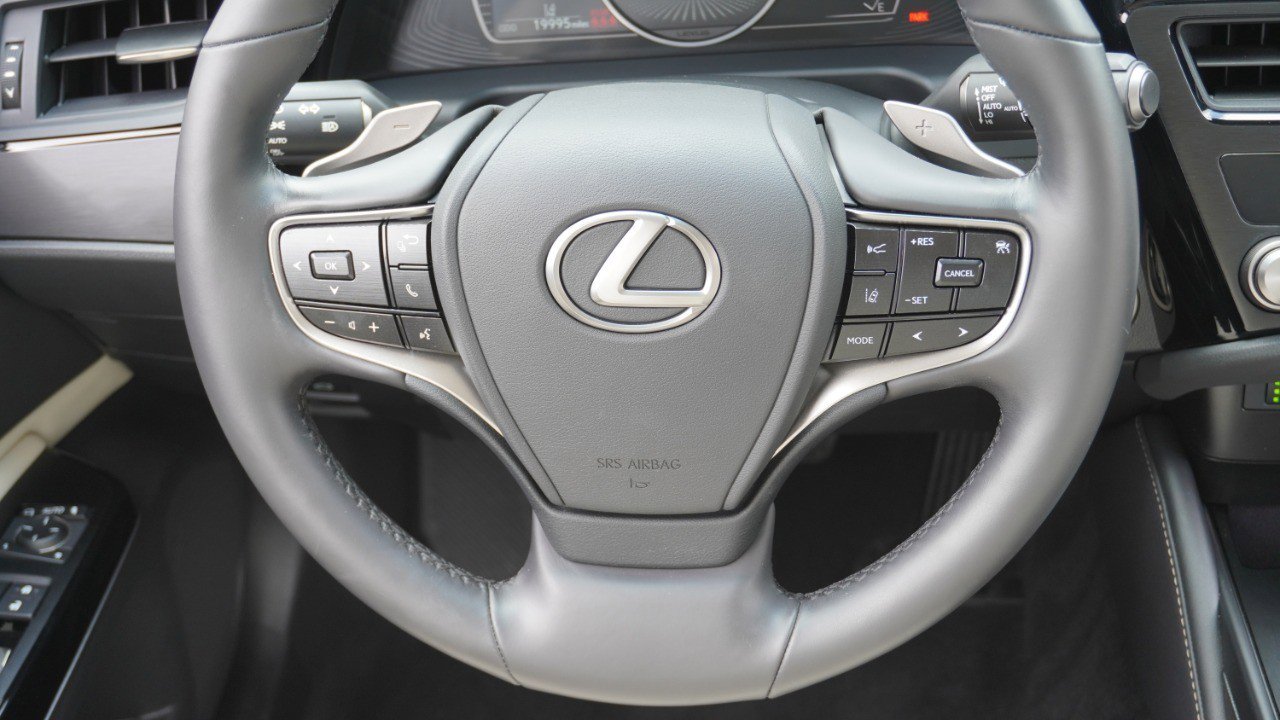 Certified 2023 Lexus ES 350 w/ Premium Package image 30
