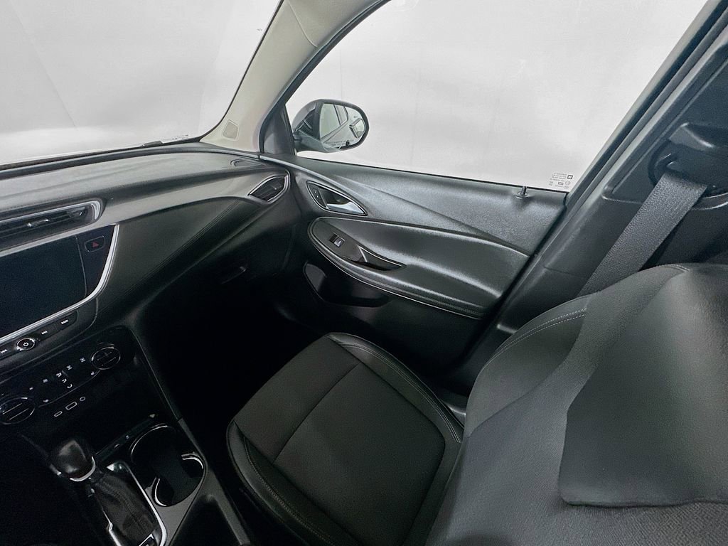 Used 2020 Buick Encore GX Select image 11