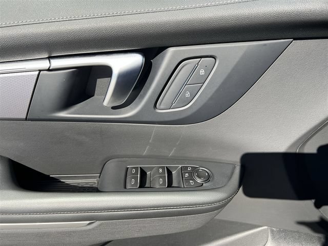 Certified 2025 Buick Enclave Sport Touring FWD image 15