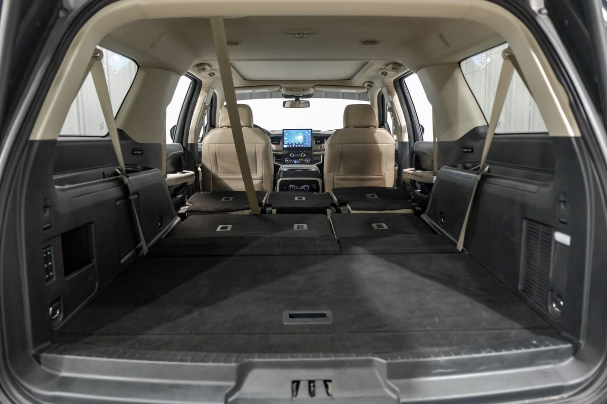 Used 2022 Ford Expedition Max Limited image 60