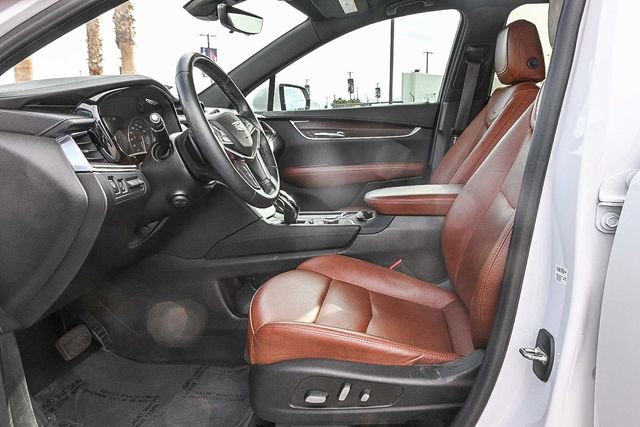 Used 2022 Cadillac XT5 Premium Luxury w/ Technology Package image 17