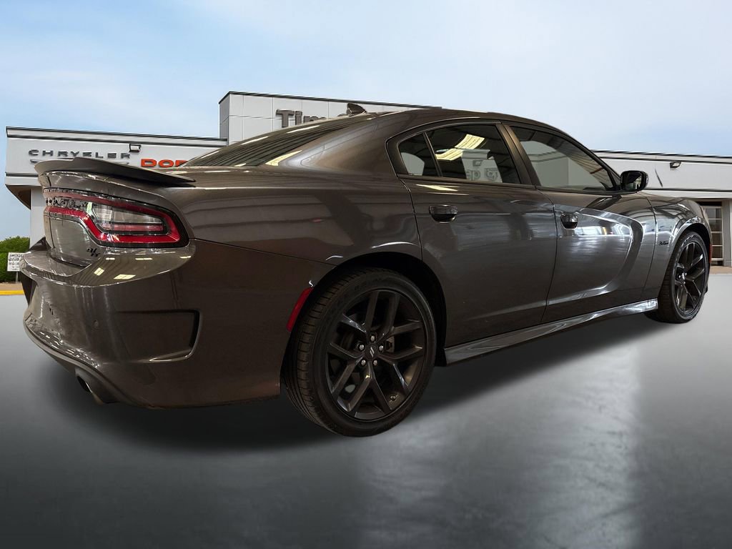 Used 2023 Dodge Charger R/T w/ Blacktop Package image 5