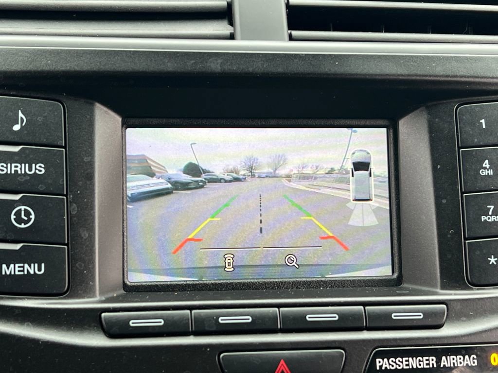 Used 2018 Ford Explorer XLT image 21