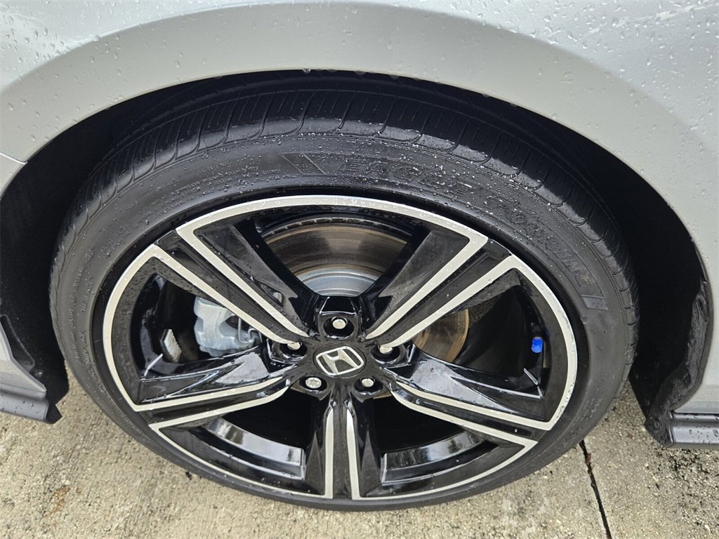 Certified 2024 Honda Accord Sport image 10