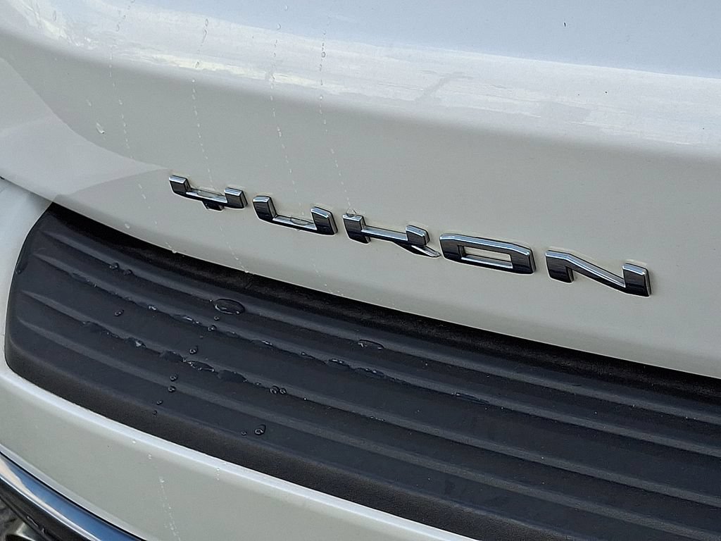 Certified 2023 GMC Yukon XL Denali Ultimate AWD/4WD image 32