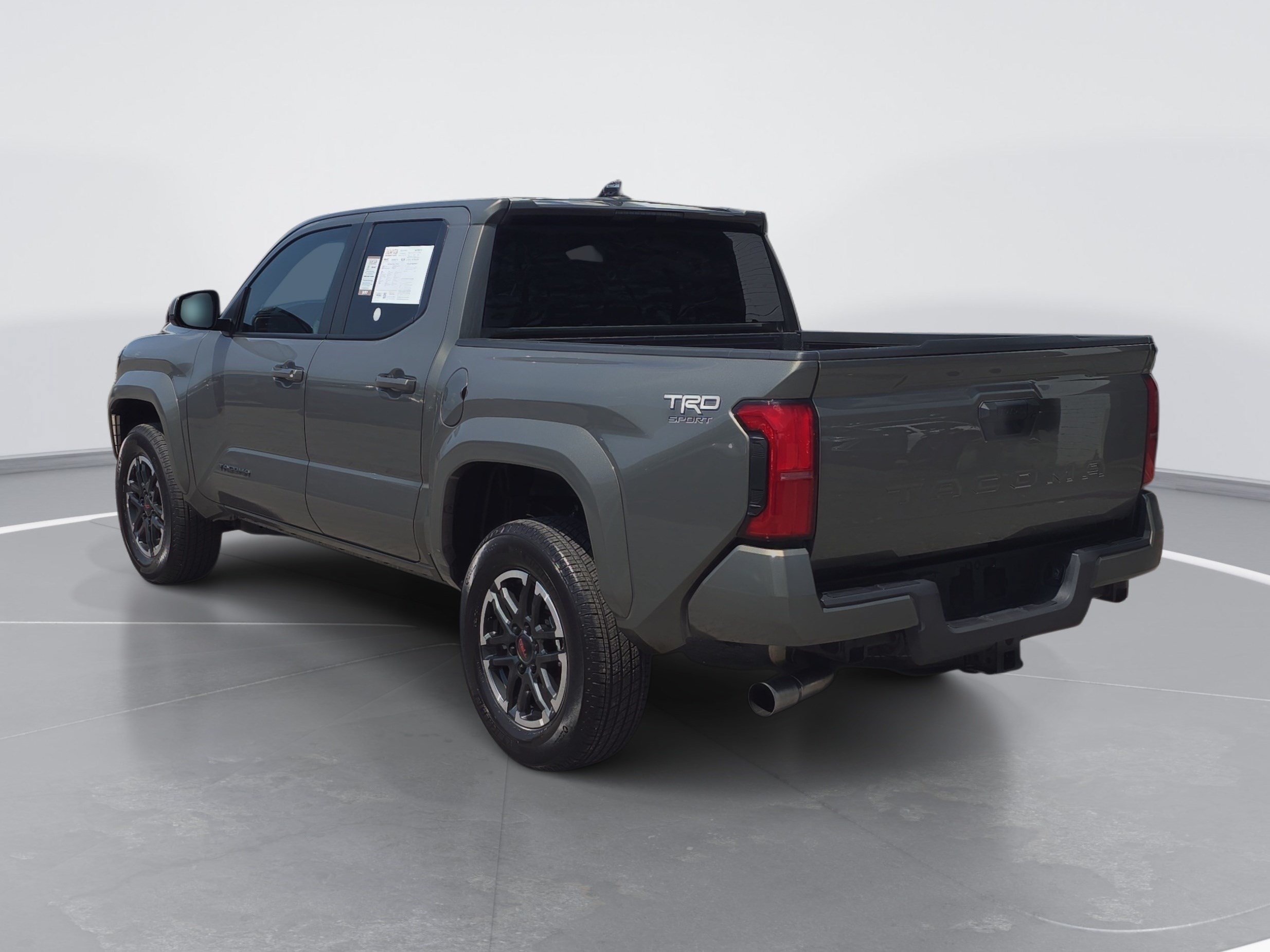 Used 2026 Toyota Tacoma TRD Sport RWD image 5