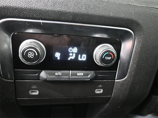 Used 2024 Chevrolet Suburban LT image 22