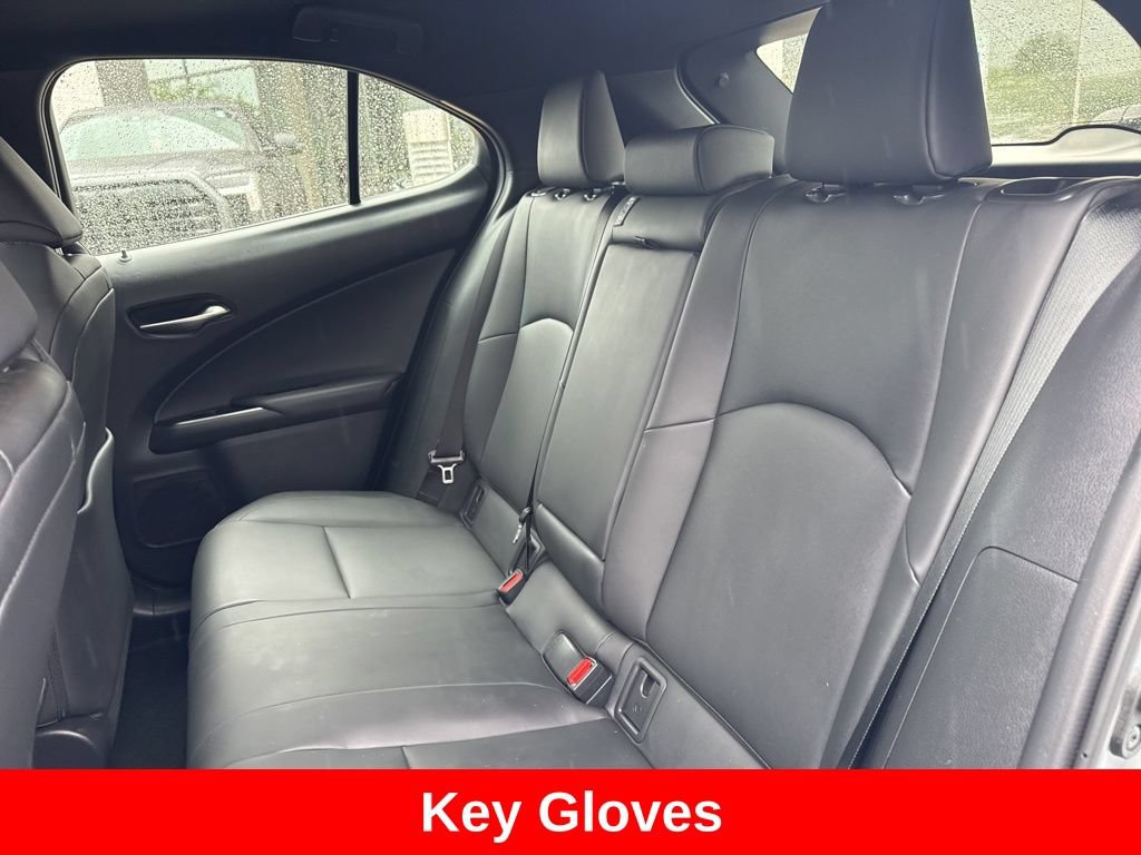 Used 2024 Lexus UX 250h AWD image 15